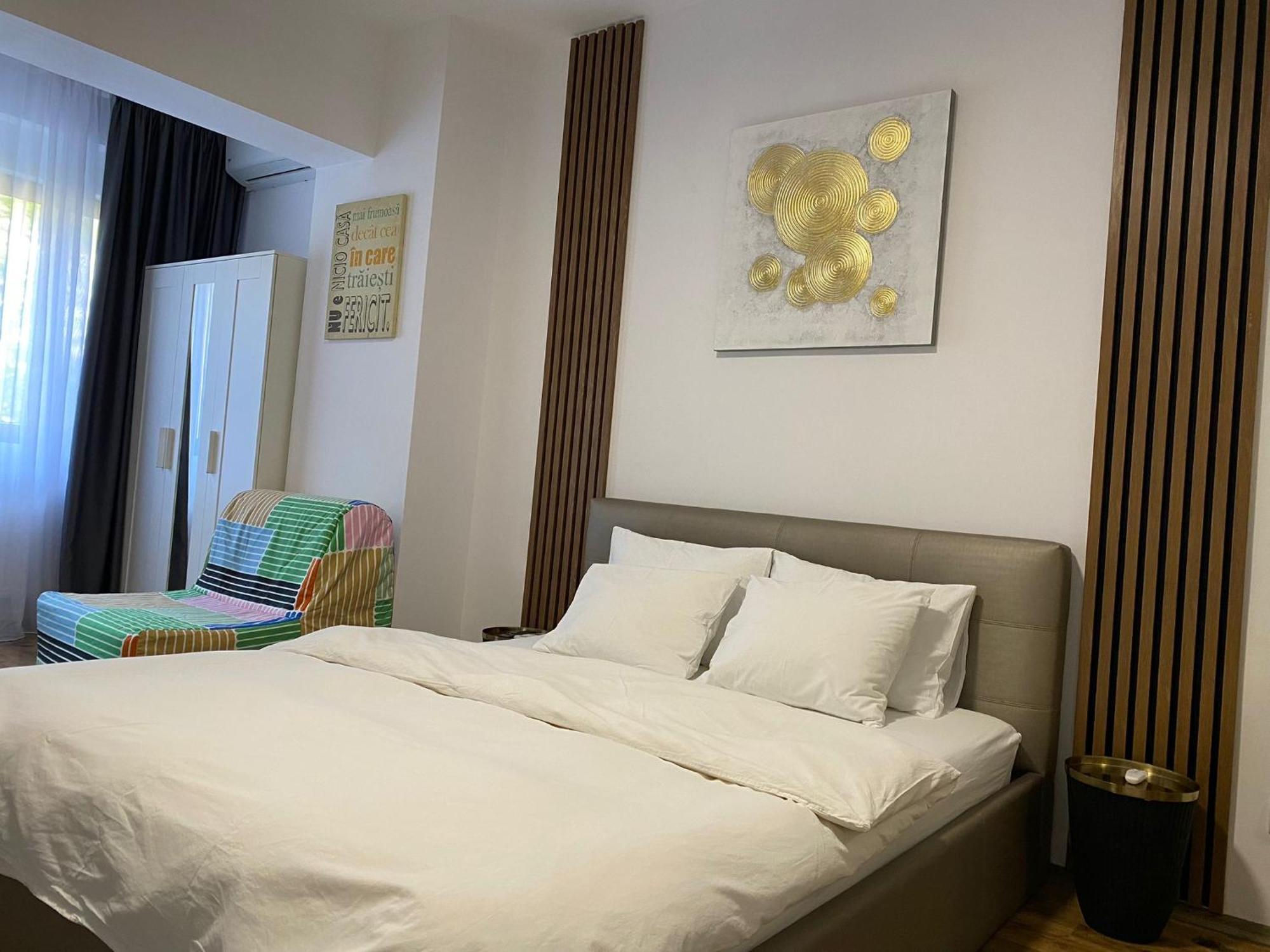 Central Studio Bucharest Бухарест Экстерьер фото